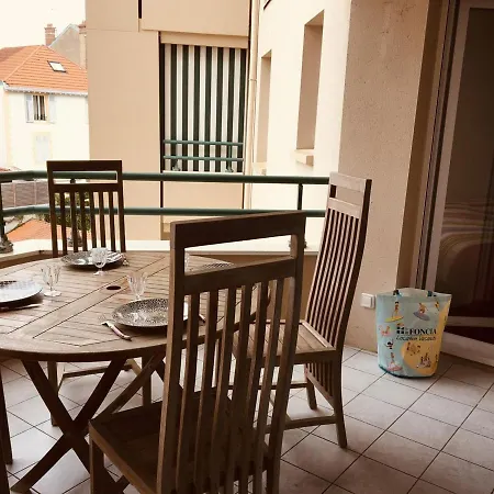 Appartement Biarritz, 1 Piece, 4 Personnes - Fr-1-248-83